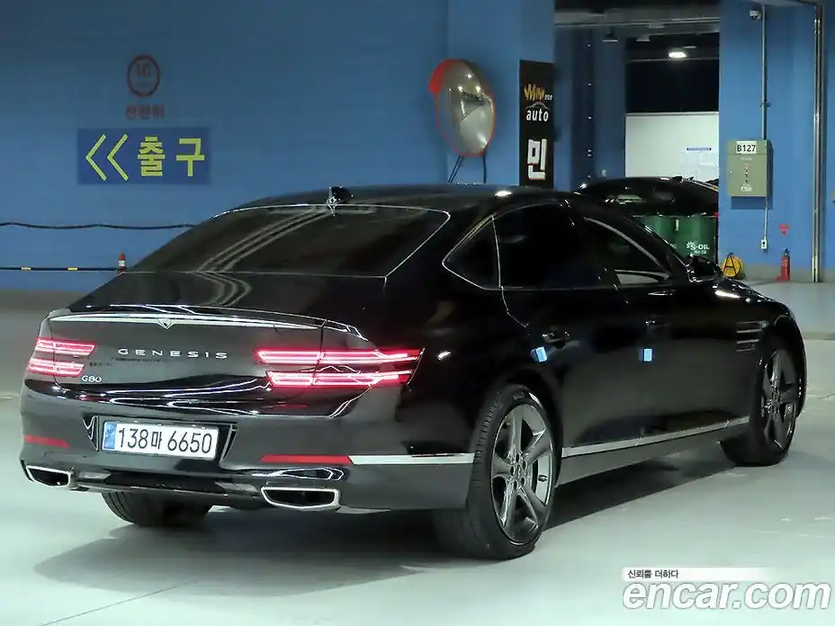 Genesis G80 2023 2.5 автомат (гидро), фото 4