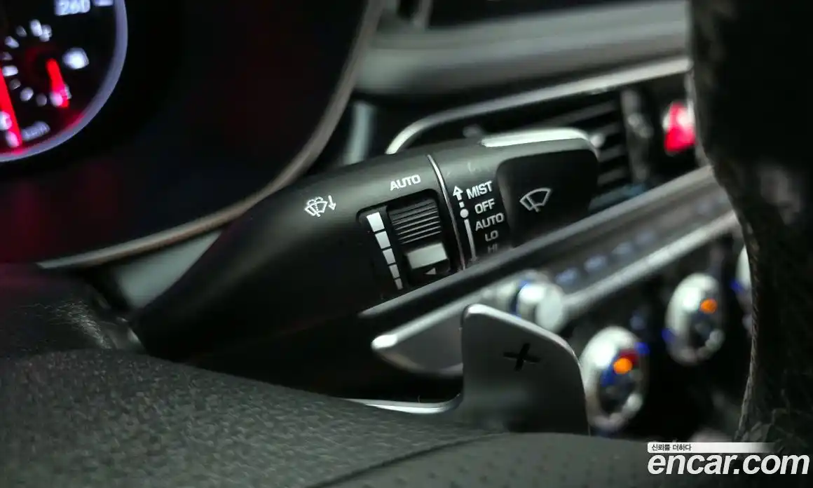 Genesis G70 2020 2.0 автомат (гидро), фото 18