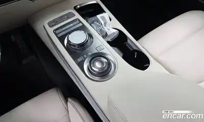Genesis GV70 2023 0.1 автомат (гидро), миниатюра 9
