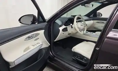 Genesis GV70 2023 0.1 автомат (гидро), миниатюра 10