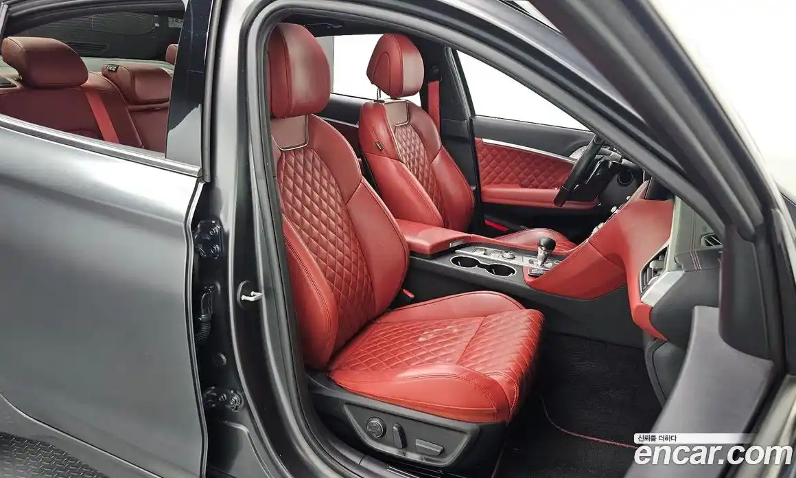 Genesis G70 2021 2.0 автомат (гидро), фото 16