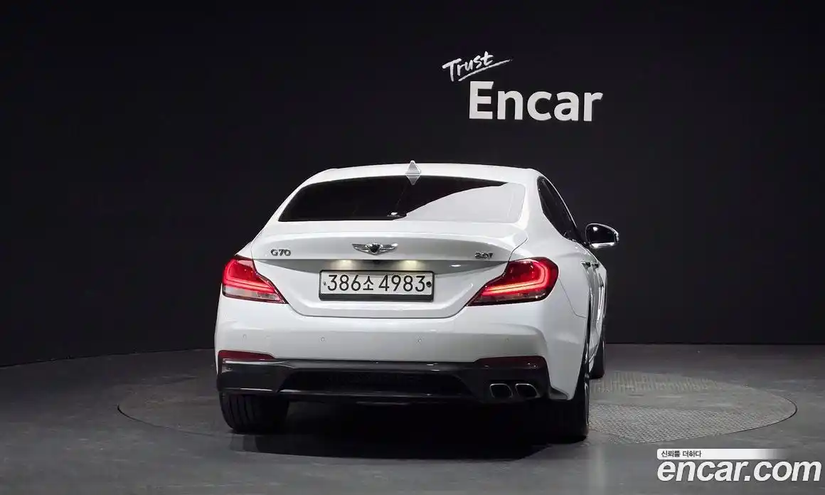 Genesis G70 2020 2.0 автомат (гидро), фото 3