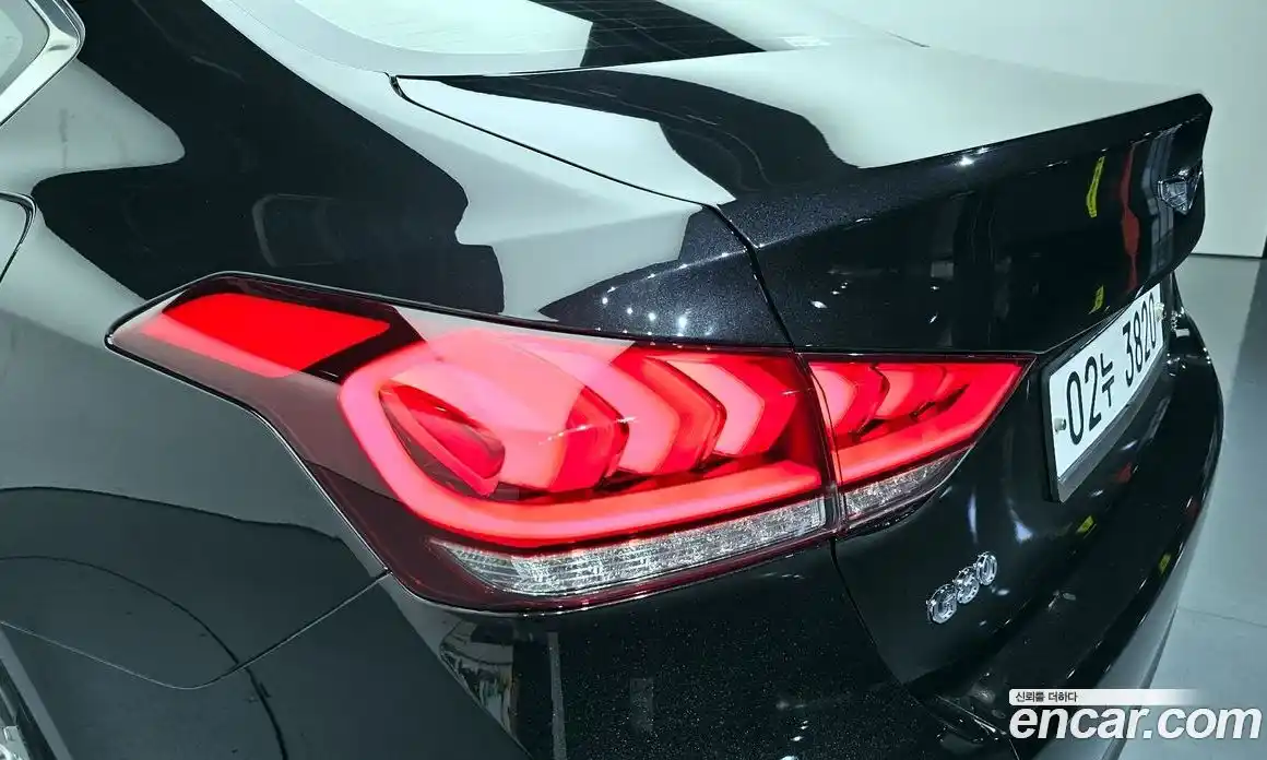 Genesis G80 2018 3.3 автомат (гидро), фото 8
