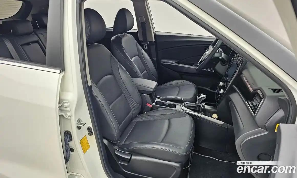 SsangYong TIBOLI 2022 1.5 автомат (гидро), фото 11