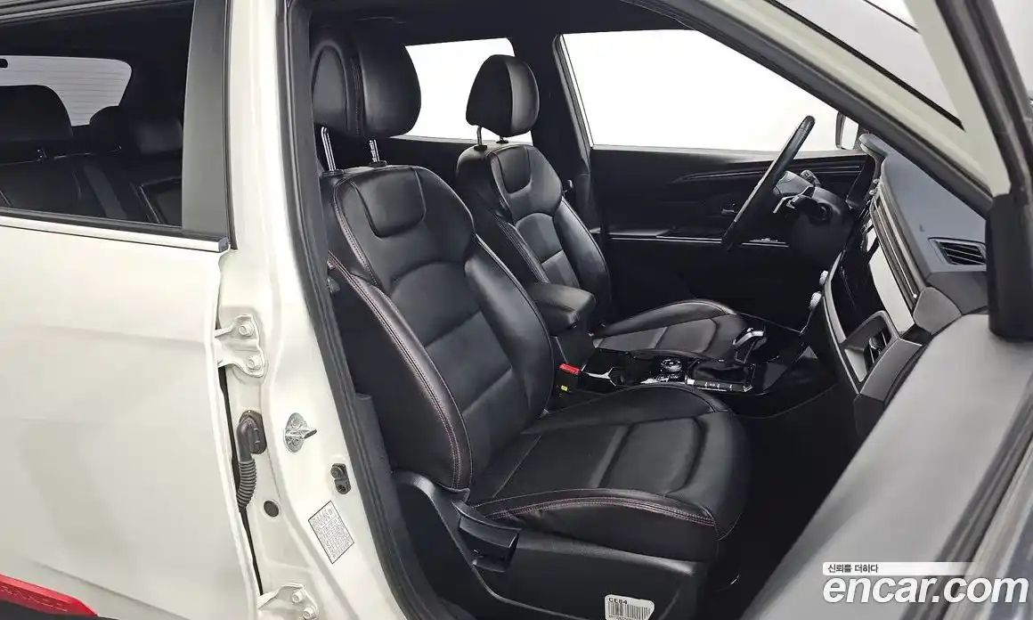 SsangYong Korando 2022 1.5 автомат (гидро), фото 16