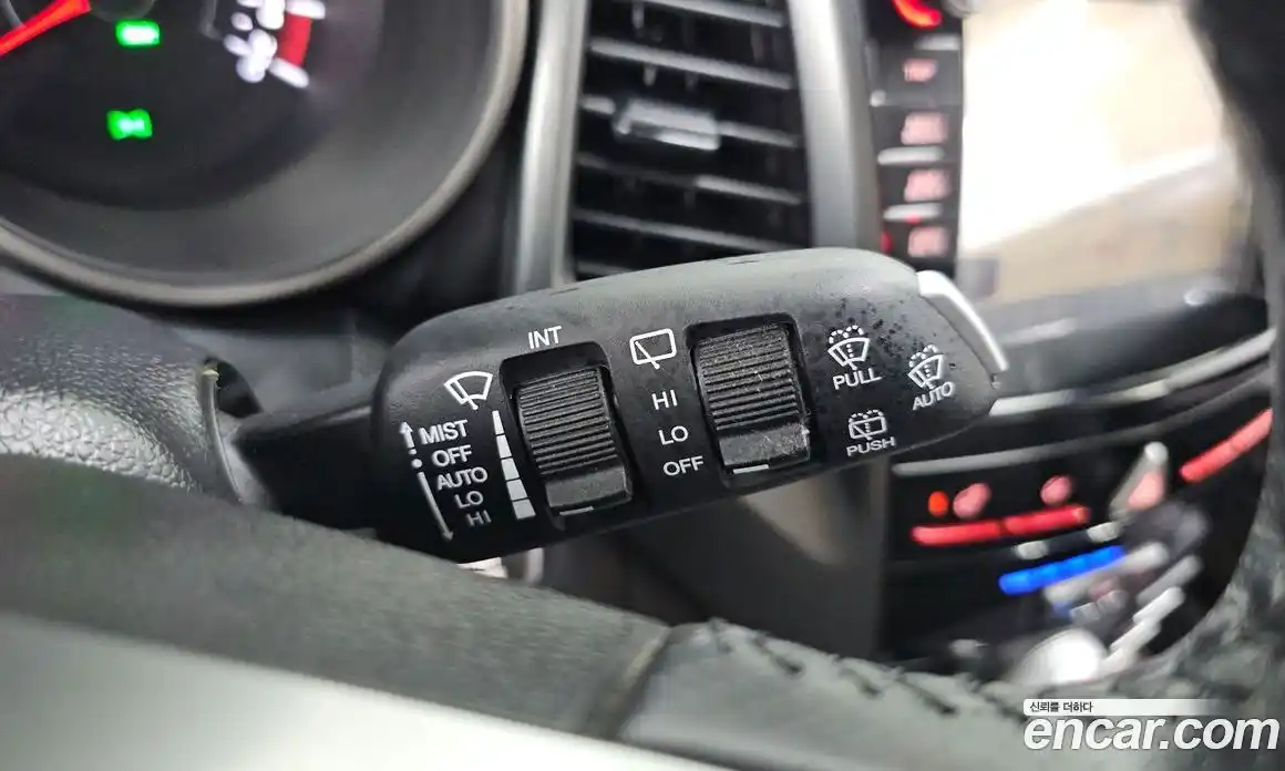 SsangYong TIBOLI 2018 1.6 автомат (гидро), фото 21