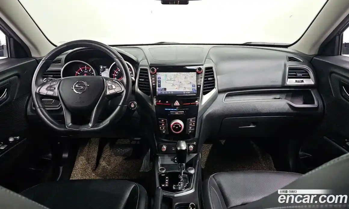 SsangYong TIBOLI 2018 1.6 автомат (гидро), фото 10