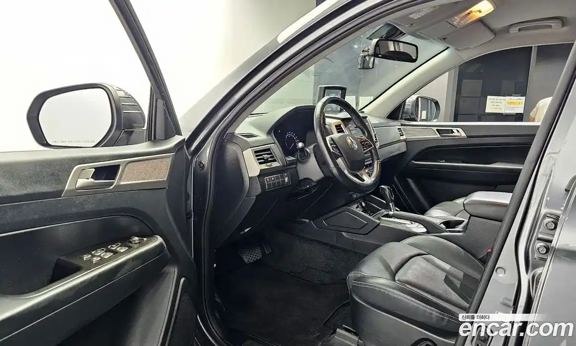 SsangYong Rexton 2018 2.2 автомат (гидро), фото 13