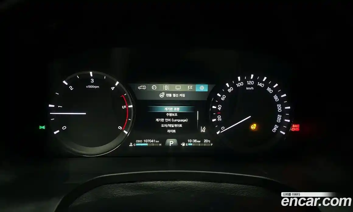 SsangYong Rexton 2018 2.2 автомат (гидро), фото 11