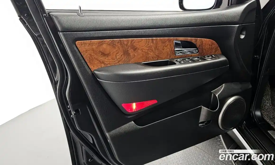 SsangYong Rexton 2016 2.2 автомат (гидро), фото 14
