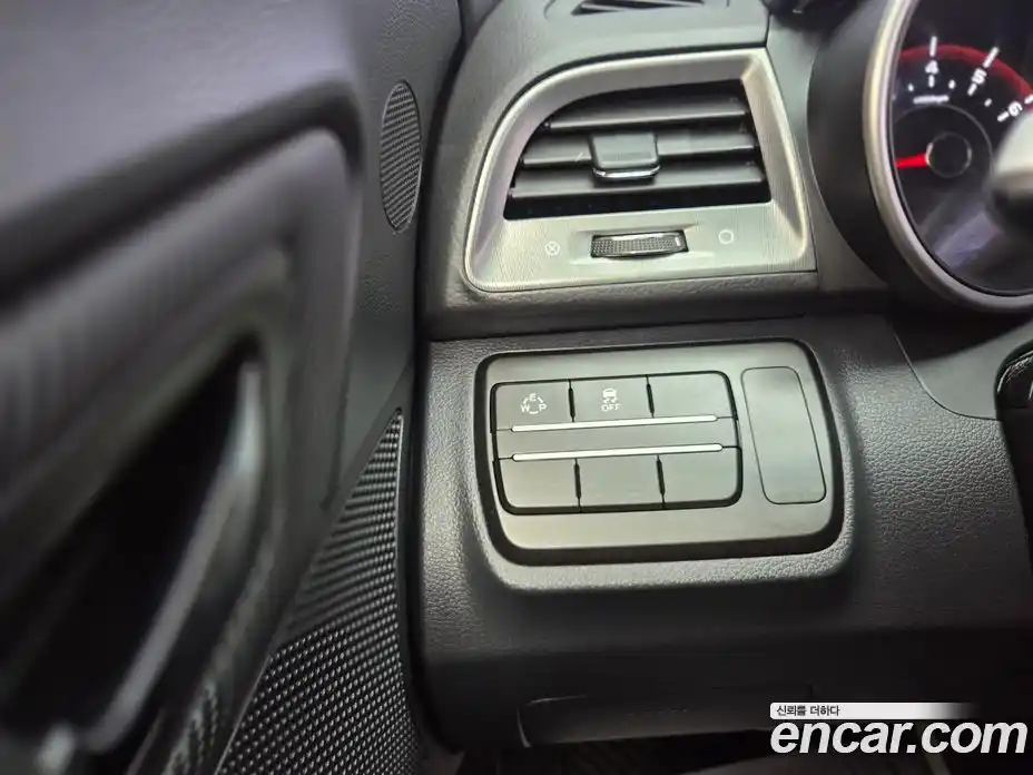 SsangYong TIBOLI 2018 1.6 автомат (гидро), фото 14