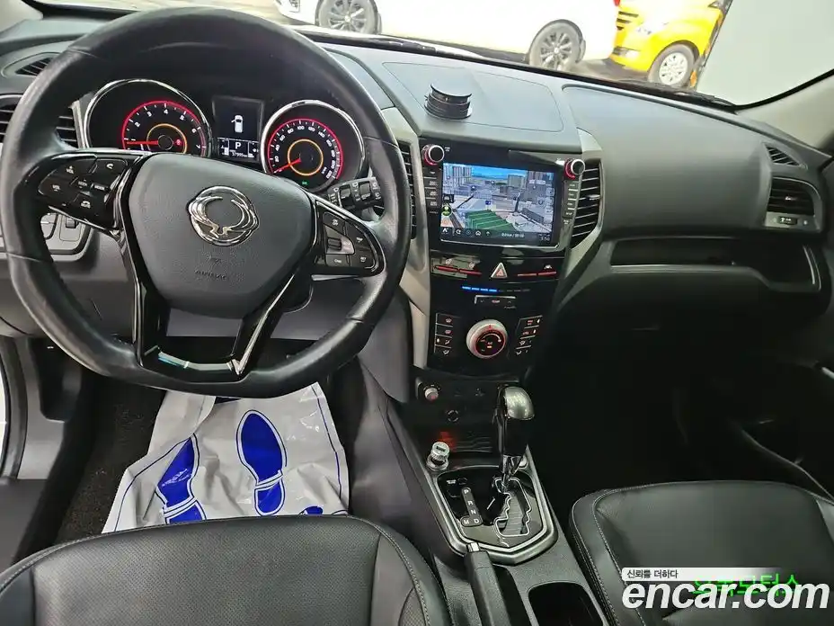 SsangYong TIBOLI 2018 1.6 автомат (гидро), фото 9