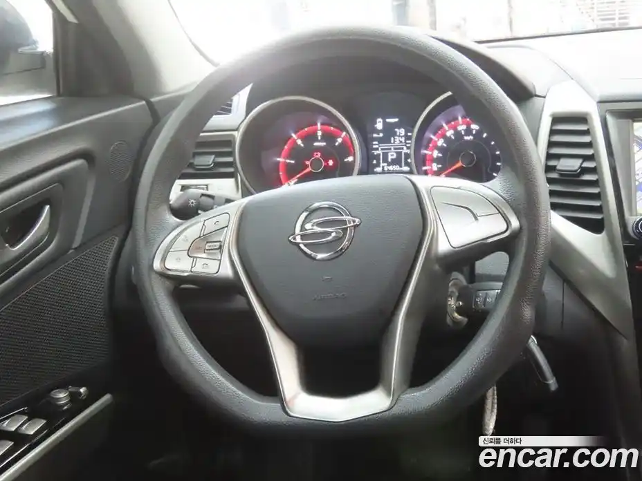 SsangYong TIBOLI 2017 1.6 автомат (гидро), фото 16
