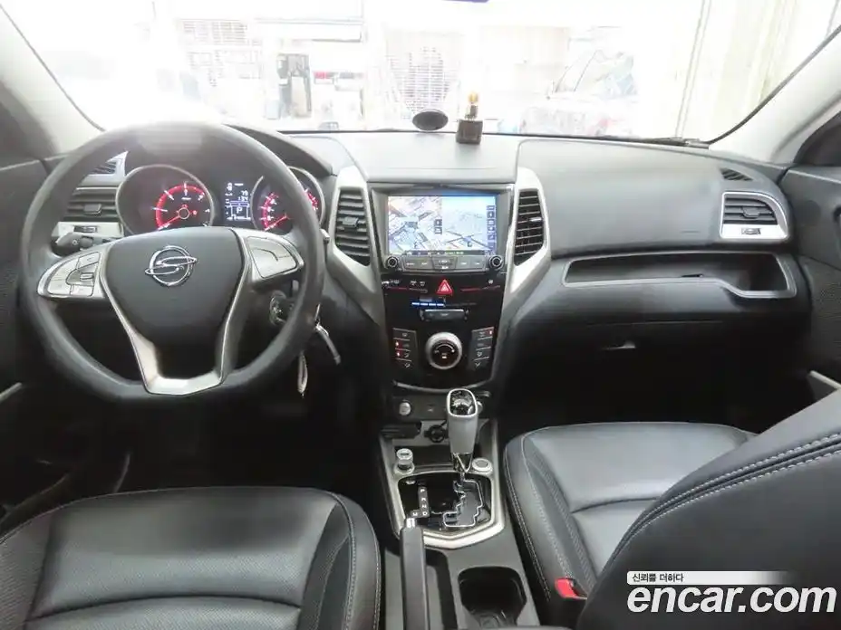 SsangYong TIBOLI 2017 1.6 автомат (гидро), фото 7