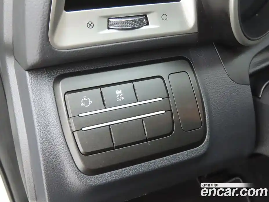 SsangYong TIBOLI 2017 1.6 автомат (гидро), фото 10