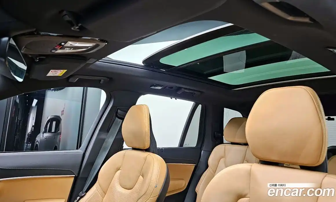 Volvo XC90 2022 2.0 автомат (гидро), фото 29