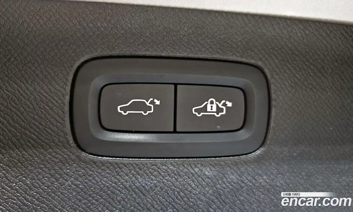 Volvo XC90 2022 2.0 автомат (гидро), фото 31