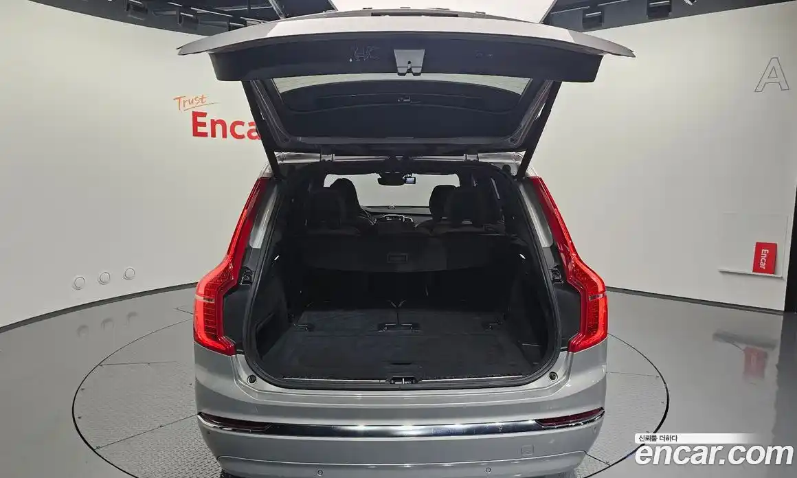 Volvo XC90 2022 2.0 автомат (гидро), фото 32