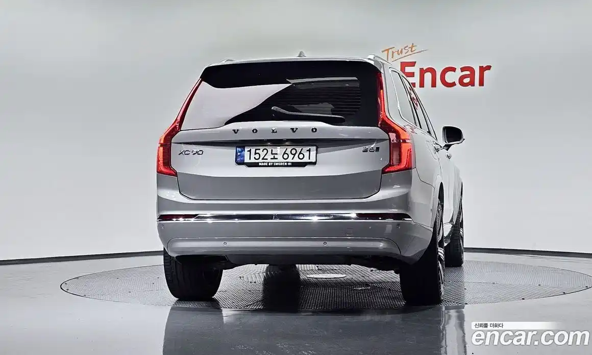 Volvo XC90 2022 2.0 автомат (гидро), фото 4