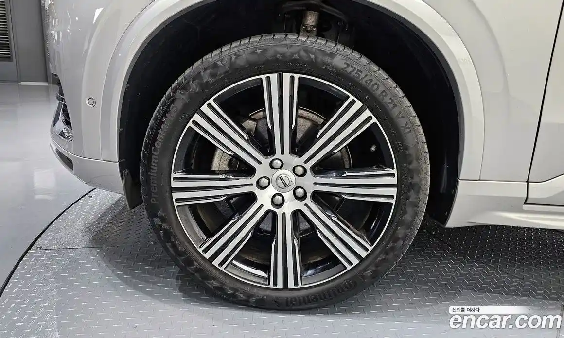 Volvo XC90 2022 2.0 автомат (гидро), фото 5