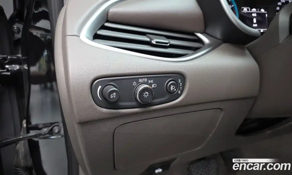 Chevrolet Malibu 2019 1.3 автомат (гидро), фото 19