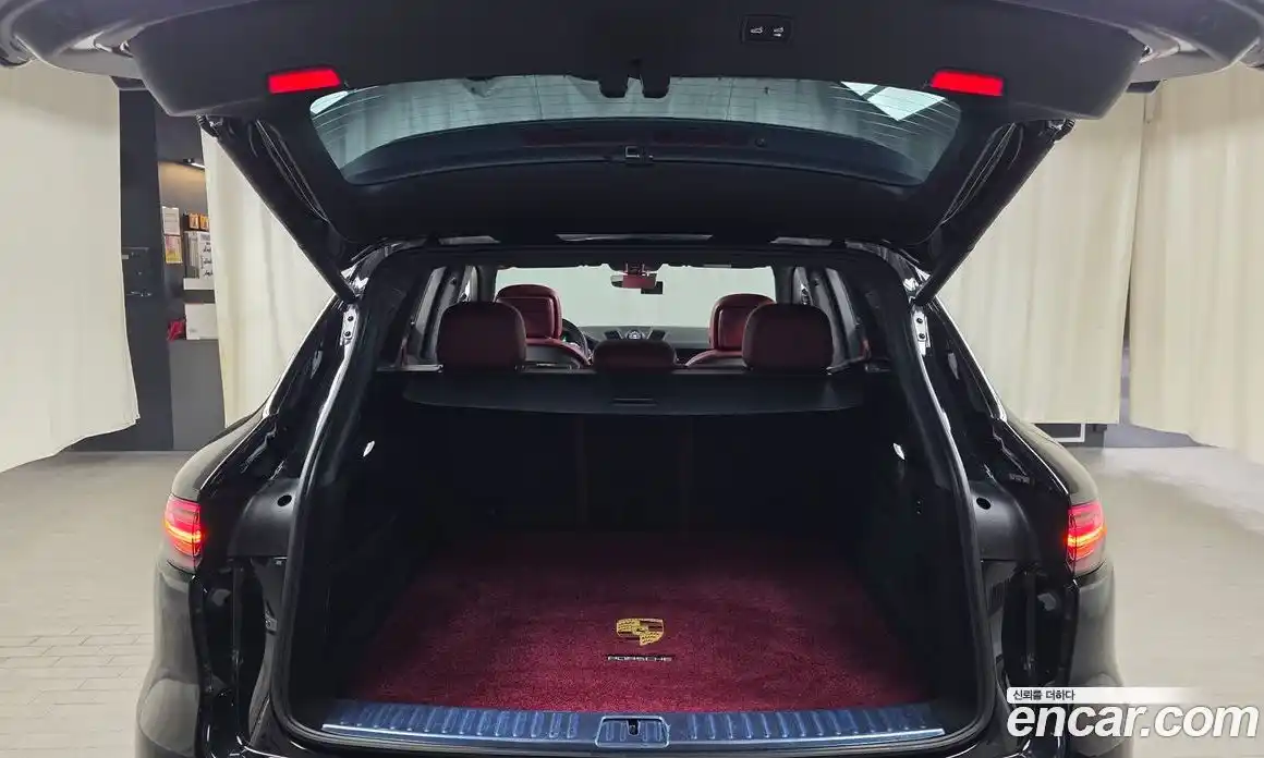 Porsche Cayenne 2022 3.0 автомат (гидро), фото 26