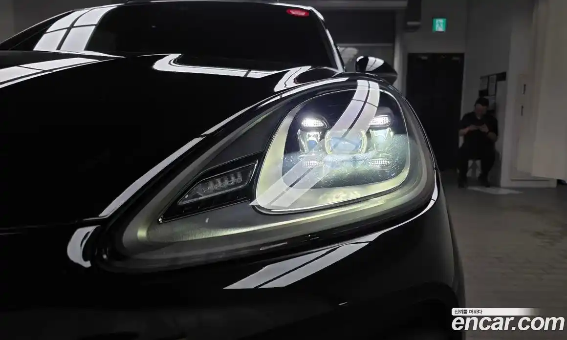 Porsche Cayenne 2022 3.0 автомат (гидро), фото 8