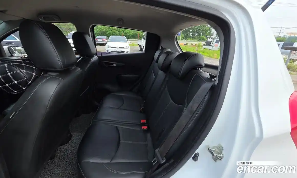 Chevrolet Spark 2018 1.0 автомат (гидро), фото 18