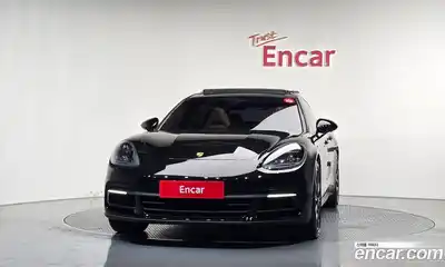 Porsche Panamera 2019 3.0 автомат (гидро), миниатюра 3
