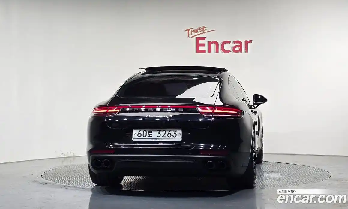 Porsche Panamera 2019 3.0 автомат (гидро), фото 4