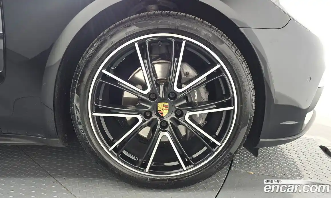Porsche Panamera 2019 3.0 автомат (гидро), фото 7