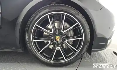 Porsche Panamera 2019 3.0 автомат (гидро), миниатюра 7