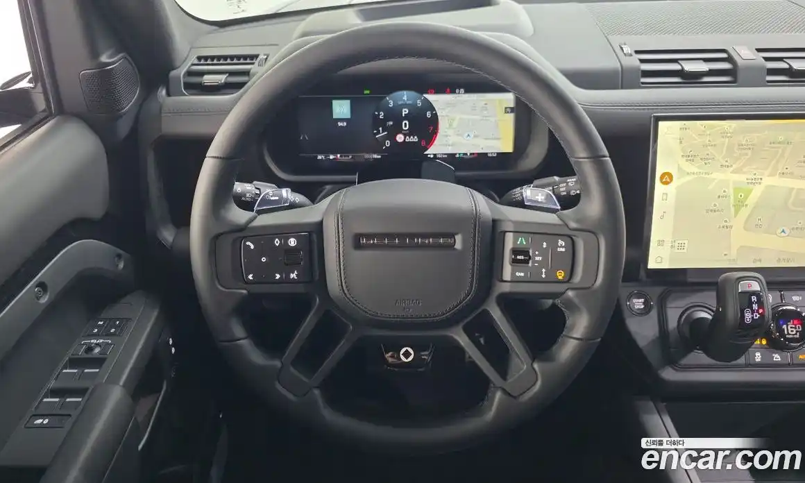 Land Rover Defender 2026 4.4 автомат (гидро), фото 15