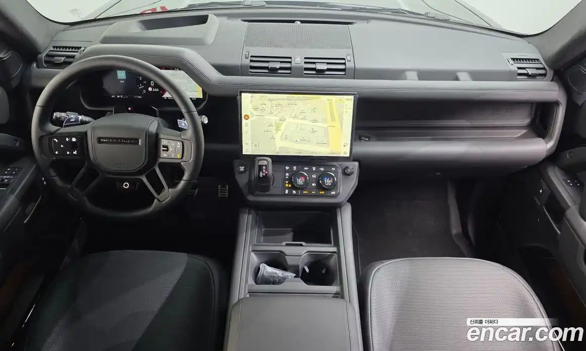 Land Rover Defender 2026 4.4 автомат (гидро), фото 9