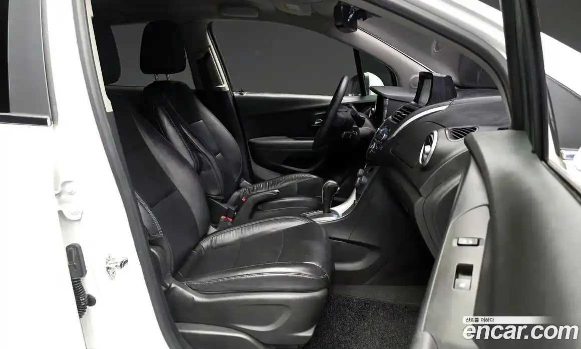 Chevrolet Trax 2014 1.4 автомат (гидро), фото 17