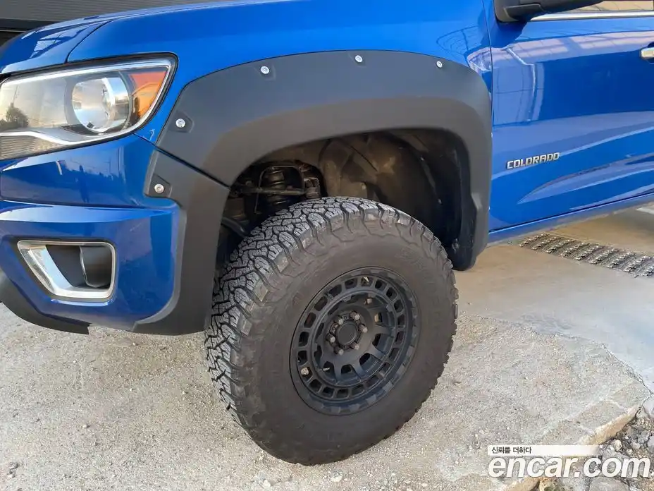 Chevrolet Colorado 2020 3.6 автомат (гидро), фото 5