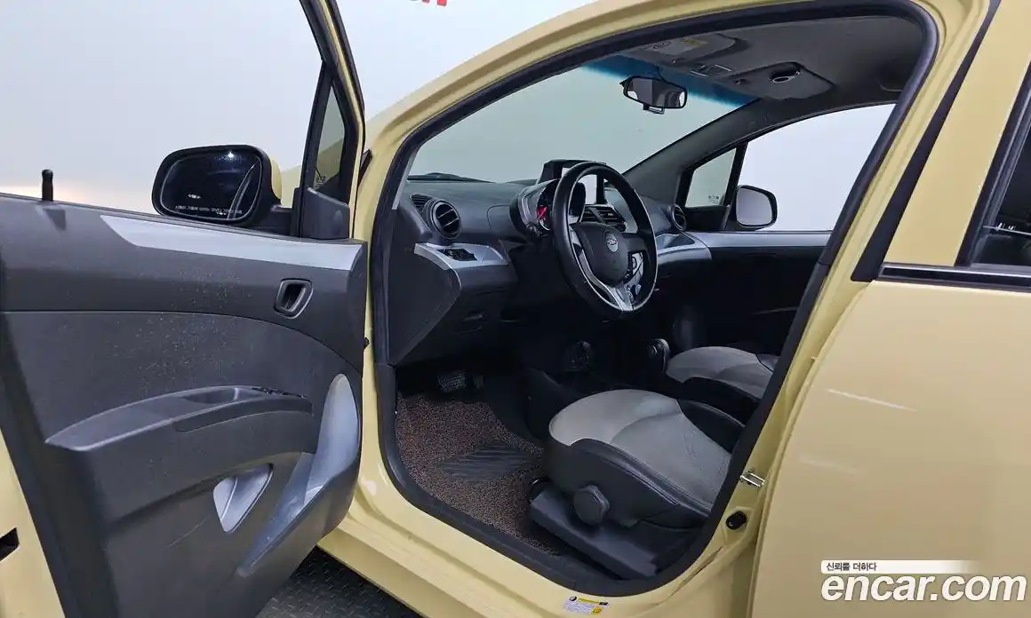 Chevrolet Spark 2014 1.0 автомат (гидро), фото 13