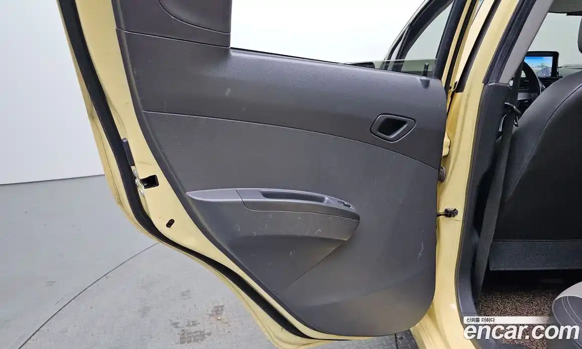 Chevrolet Spark 2014 1.0 автомат (гидро), фото 15