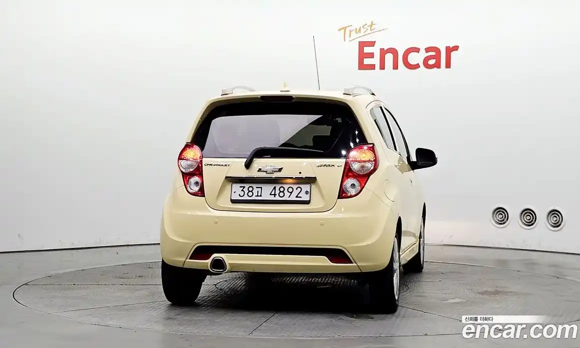 Chevrolet Spark 2014 1.0 автомат (гидро), фото 4