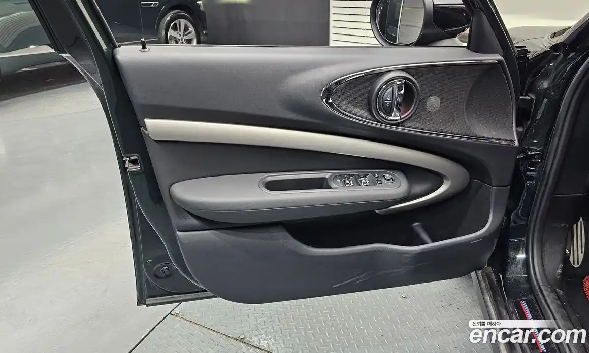 Mini Clubman 2023 2.0 автомат (гидро), фото 14