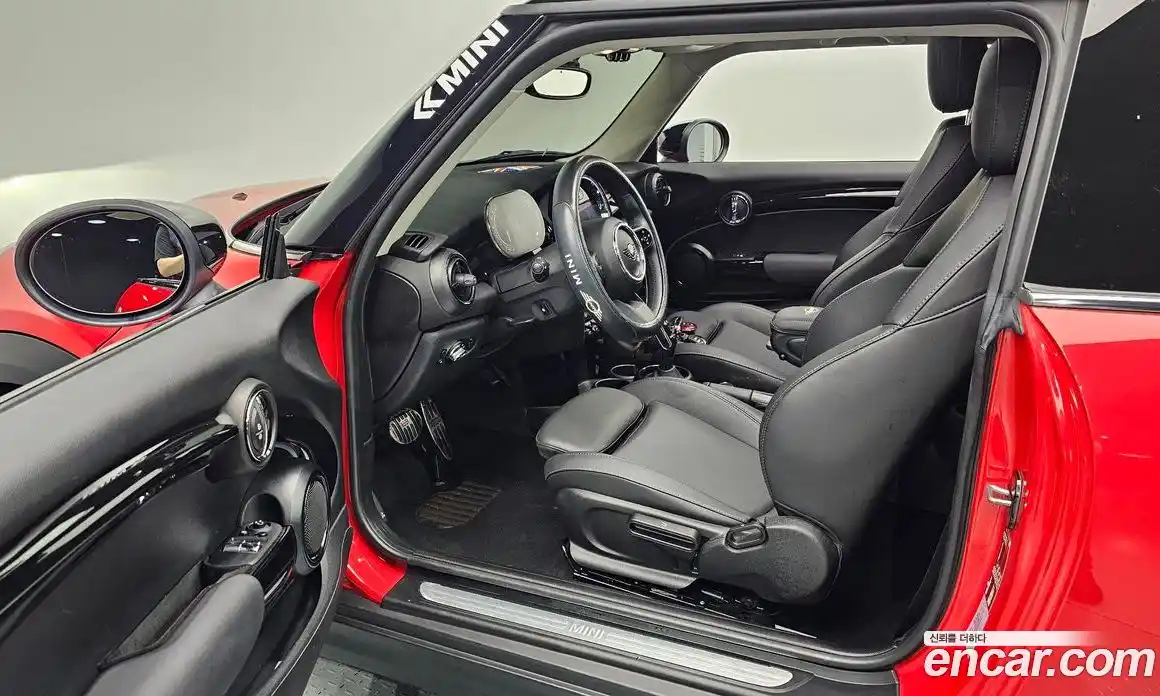 Mini Cooper 2022 1.5 автомат (гидро), фото 13