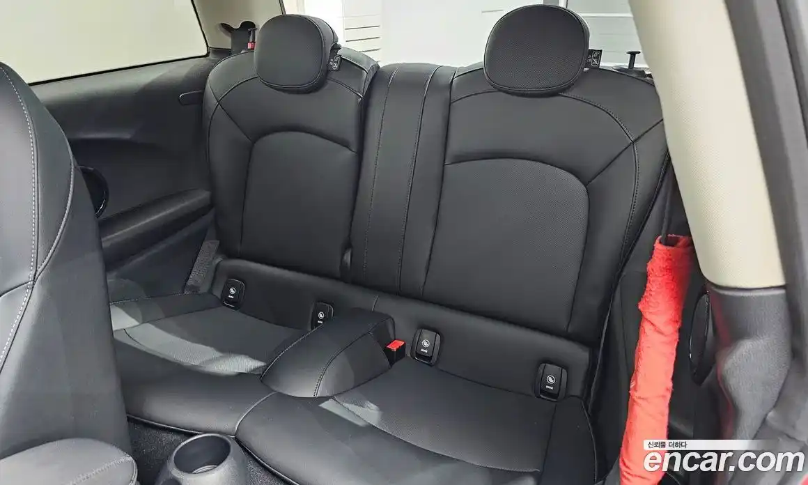 Mini Cooper 2022 1.5 автомат (гидро), фото 17