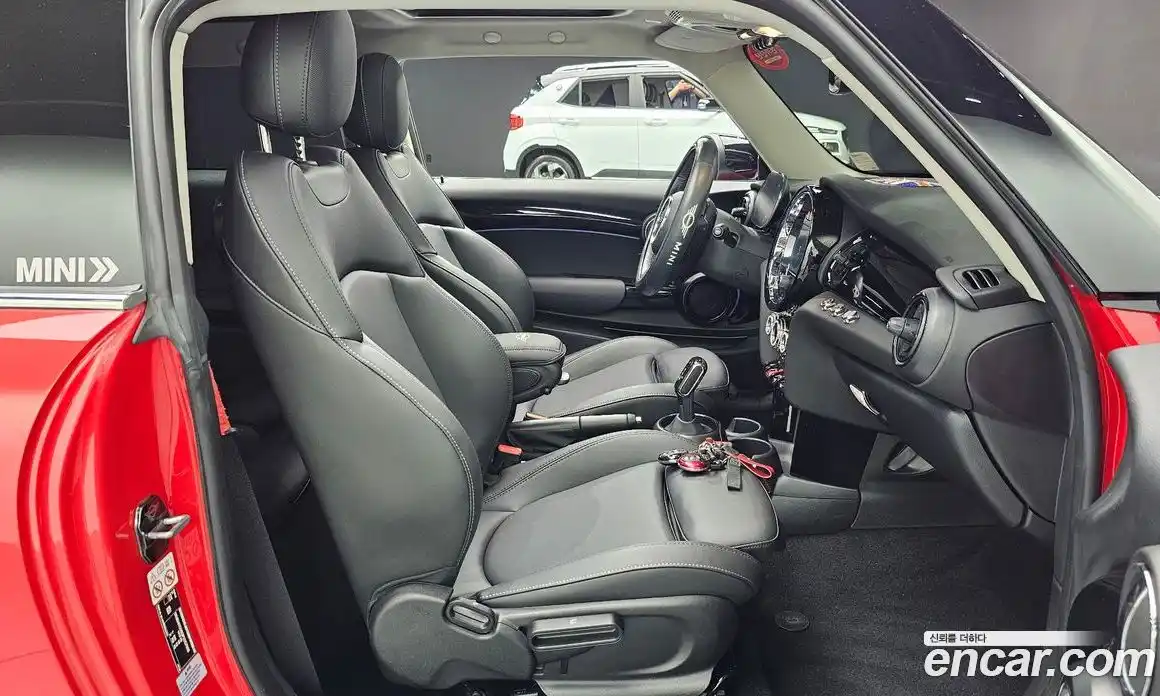 Mini Cooper 2022 1.5 автомат (гидро), фото 18