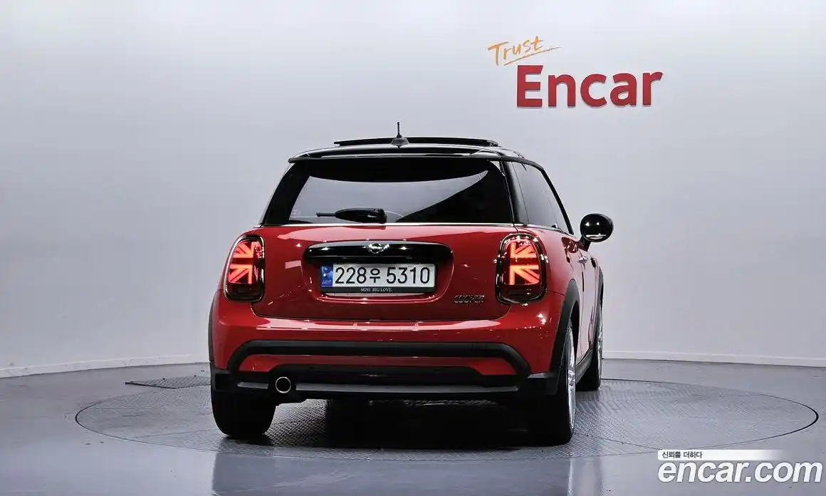 Mini Cooper 2022 1.5 автомат (гидро), фото 4