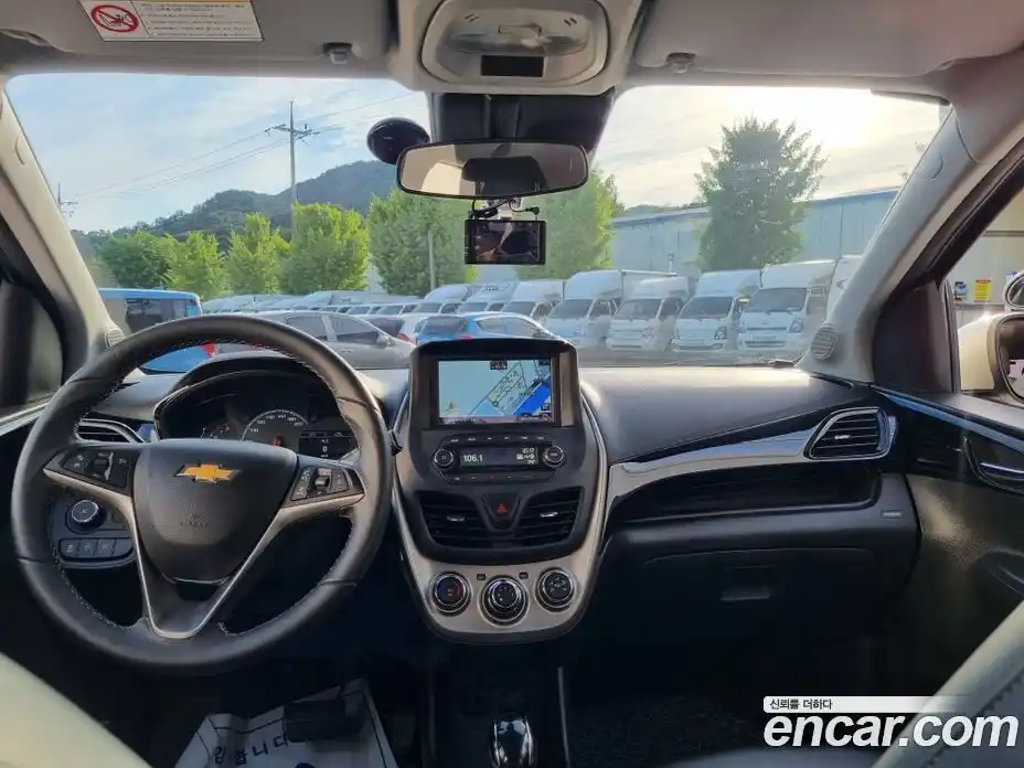 Chevrolet Spark 2017 1.0 автомат (гидро), фото 11