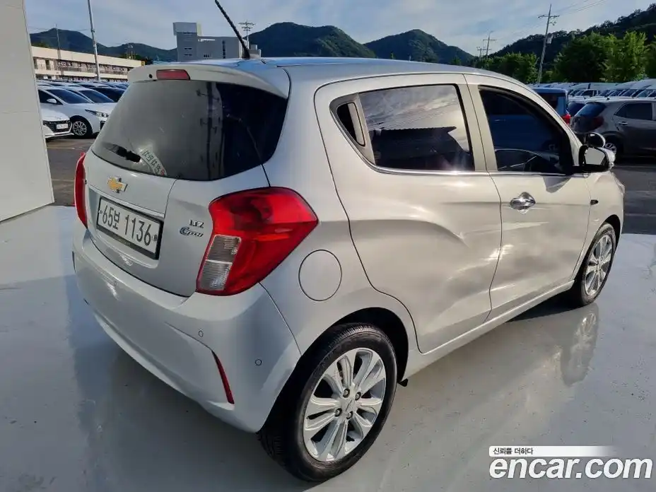 Chevrolet Spark 2017 1.0 автомат (гидро), фото 3