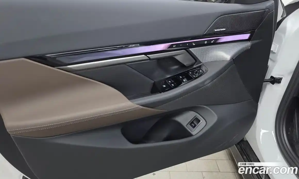 BMW 5 серия 2025 2.0 автомат (гидро), фото 14