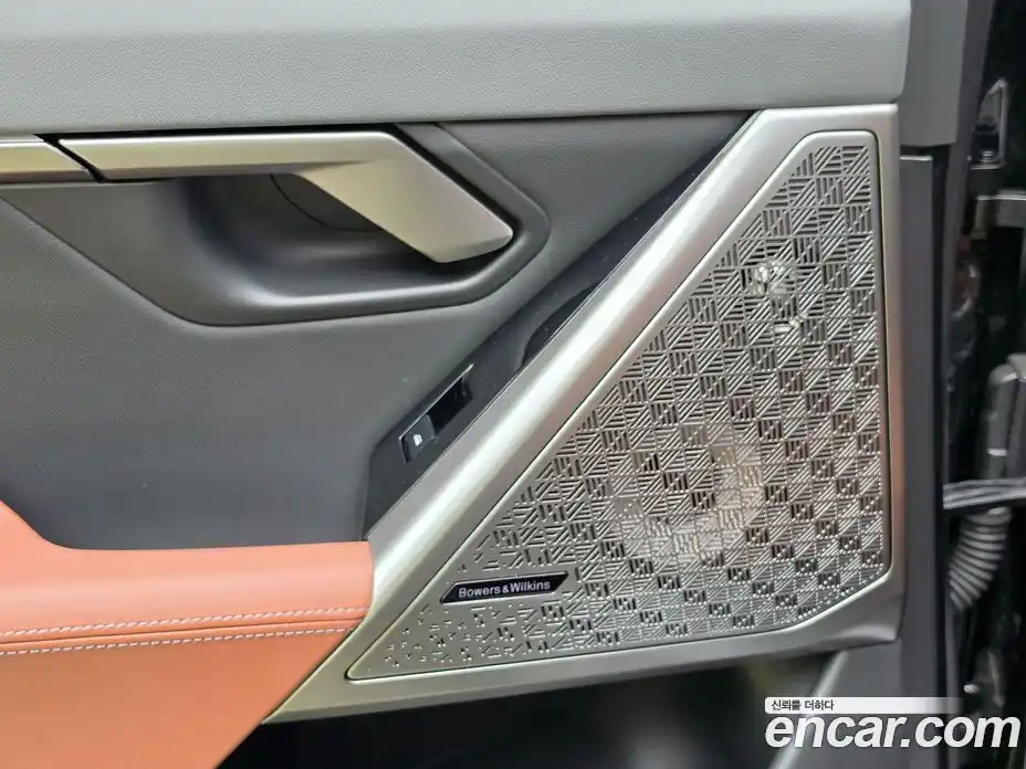 BMW 5 серия 2025 2.0 автомат (гидро), фото 16