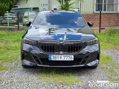 BMW 5 серия 2025 2.0 автомат (гидро), миниатюра 3