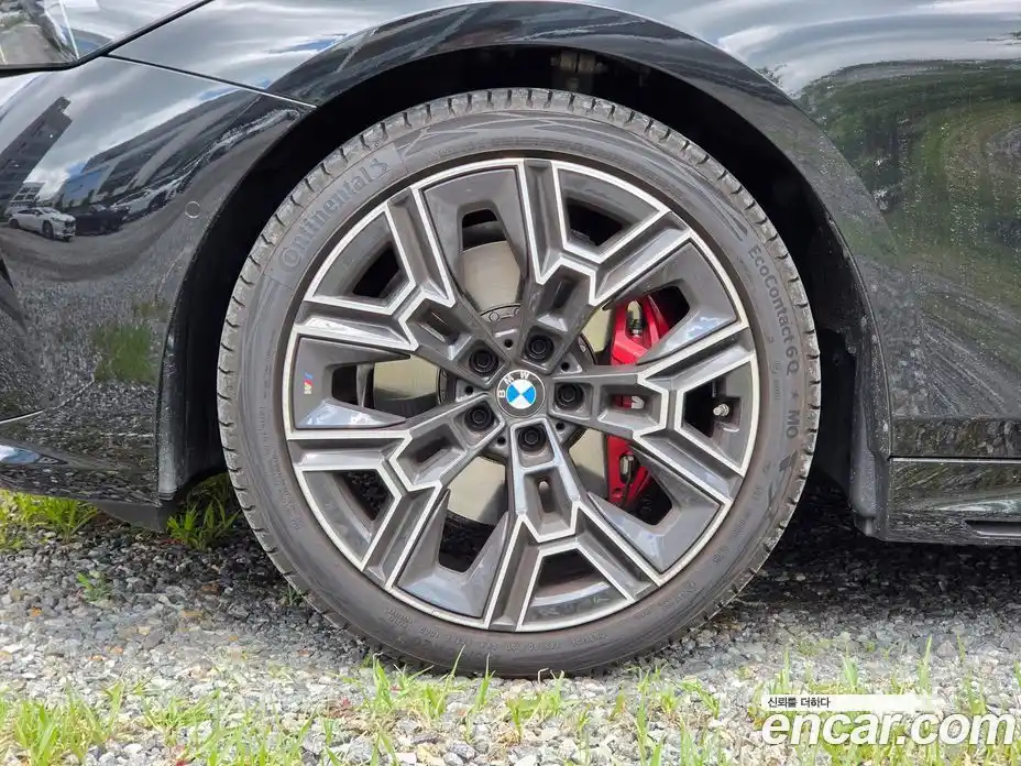BMW 5 серия 2025 2.0 автомат (гидро), фото 5